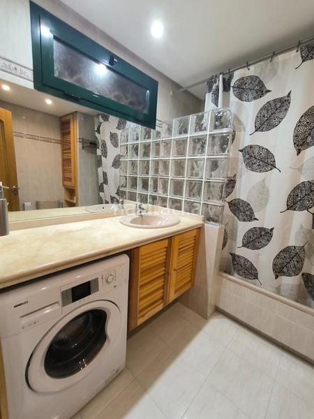 Foto b2370f1a-0df7-427d-809a-c73082cbca9f. Rent flat with parking in Arroyo de la Miel Benalmádena