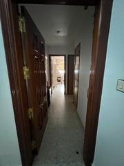 Appartement en Torredonjimeno. Venta de piso en torredonjimeno en plaza del descubrimiento