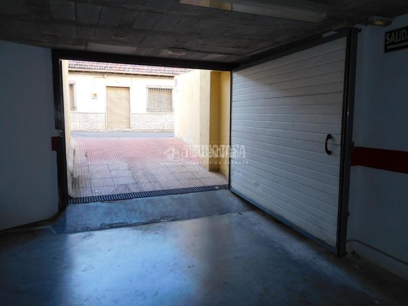 Foto c3dba366-50f1-4224-ac18-9ea46f587cf6. Pis amb aparcament a Las Tres Cruces Armilla