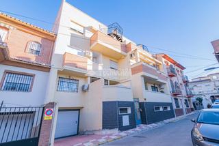Appartement à Las Tres Cruces. Piso en venta en armilla