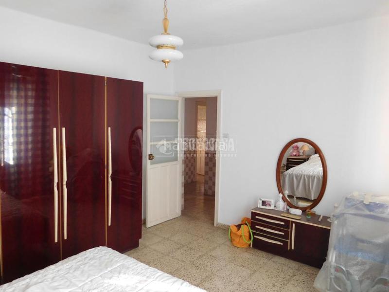 Foto 7c4abc74-61c5-47c9-b1d3-54f9f785de8f. Casa  en venta en Las Tres Cruces Armilla