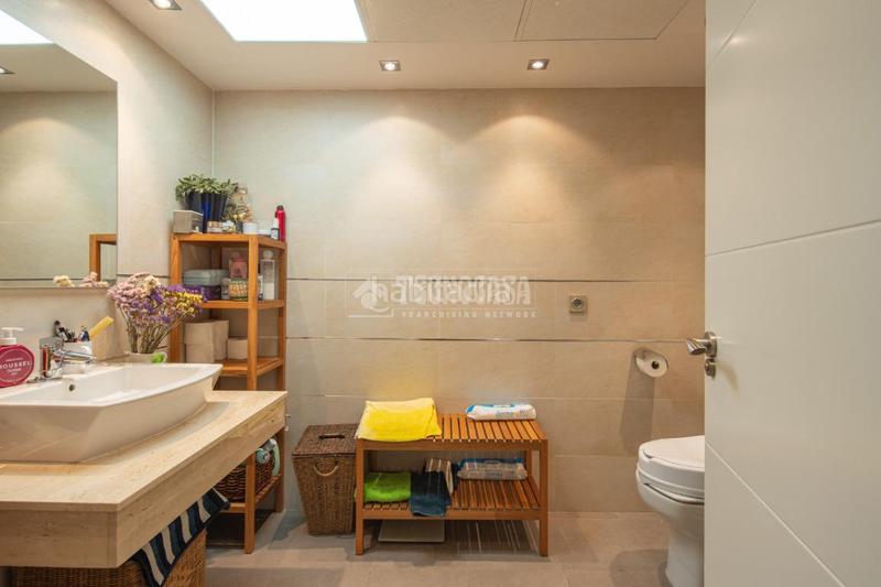 Foto 1bd7f838-06cc-443f-b4bd-9421085d9af9. Casa pareada casa en venta en San Miguel Armilla
