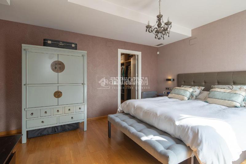 Foto 98668b81-b10d-4207-9791-fe3e531a7ea7. Casa pareada casa en venta en San Miguel Armilla
