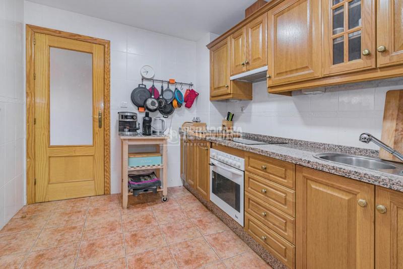 Foto e0f25a88-0084-4645-96be-3088026e64dc. Piso  en venta en Avda. De los Ogíjares Armilla