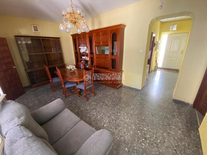 Foto 56414d05-4a35-42de-afd3-a1f9e1c7fdae. Casa pareada casa en venta en San Antón Armilla