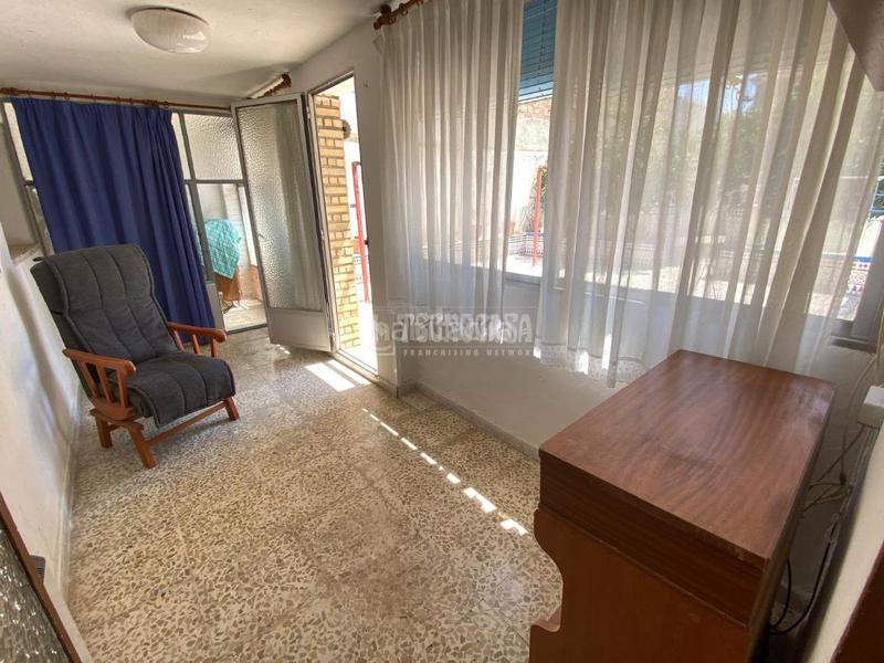 Foto c62eba57-2f56-403c-bedb-4d501bb490fc. Casa pareada casa en venta en San Antón Armilla