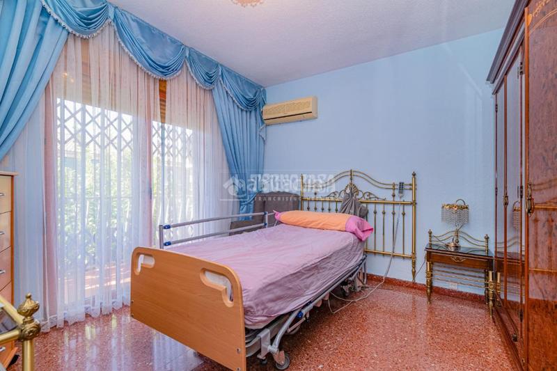 Foto b6e99b10-cb34-4950-8d5f-a7e19b84c22b. Casa a San Miguel Armilla