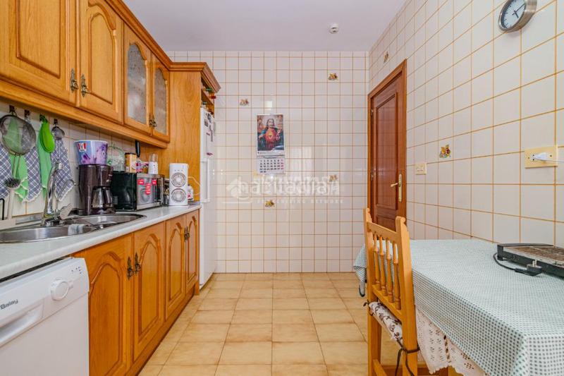 Foto e66c3e5c-3c6d-4e46-9dd1-087a91dd5139. Casa a San Miguel Armilla
