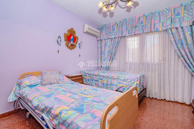 Foto fdf80cc2-ca03-46a4-8427-b915bebb6b07. Casa a San Miguel Armilla