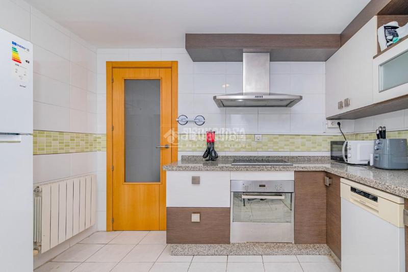 Foto 4ab4ad9e-0111-4983-b91b-7bf7748a2d7f. Dachwohnung mit heizung in Las Tres Cruces Armilla