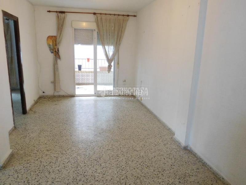 Foto ab112eb3-2cf4-4e8c-9378-78ff1e86aee8. Piso  en venta en Poniente Armilla