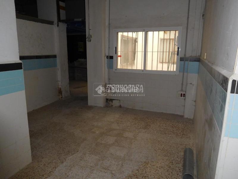 Foto 0cb2bee3-7e2a-4c7f-98c3-17ef00cf35e1. Locale commerciale in Las Tres Cruces Armilla