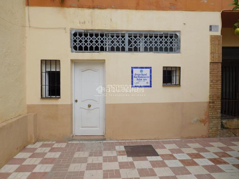 Foto c0b41420-f6c3-4f9c-8c6a-289b6ef16712. Locale commerciale in Las Tres Cruces Armilla