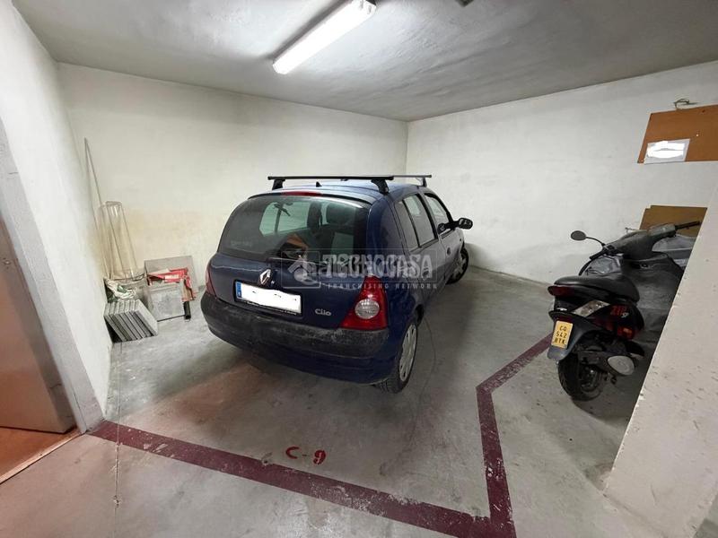 Foto 6569dccb-c07d-440d-8dca-c7bf81e6b5db. Posto auto in San Antón Armilla