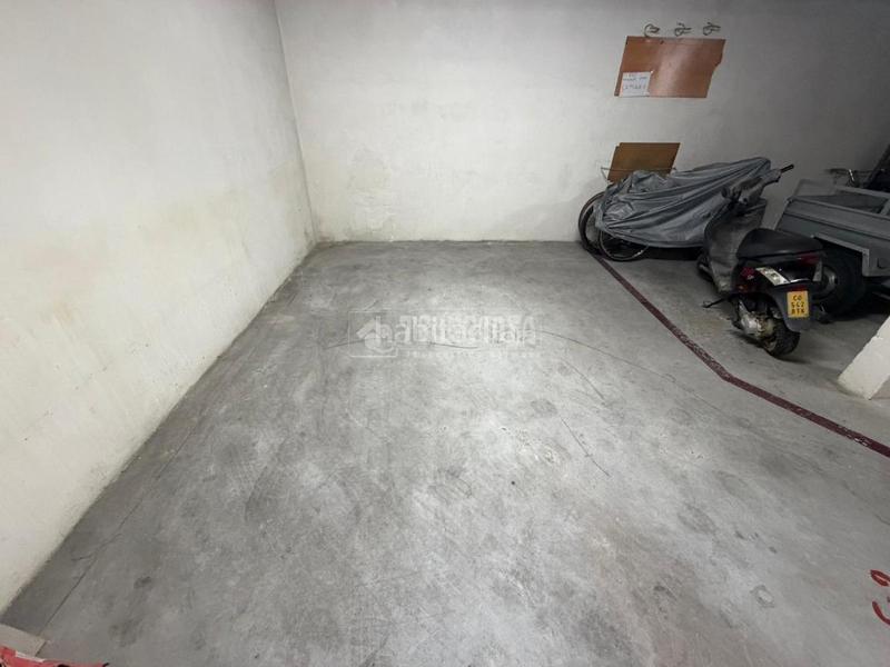 Foto 9c04ea9a-290f-4576-8327-ae7fb8ff39b3. Posto auto in San Antón Armilla