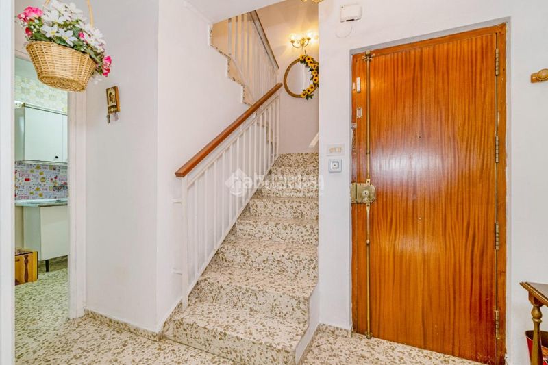 Foto 04778de3-2258-4f84-87b3-9ee4d5f4d1df. Casa aparellada a Poniente Armilla