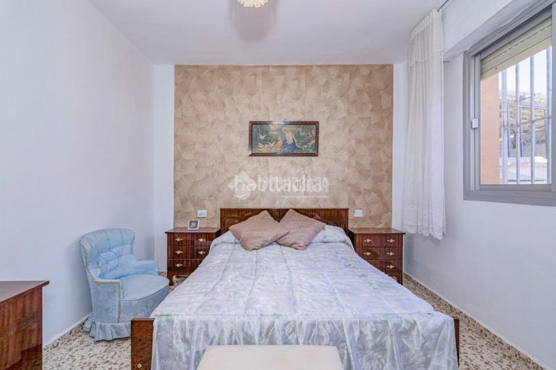 Foto 59e8f3ab-aac2-4782-b6ad-58d7ea87b1cf. Casa aparellada a Poniente Armilla