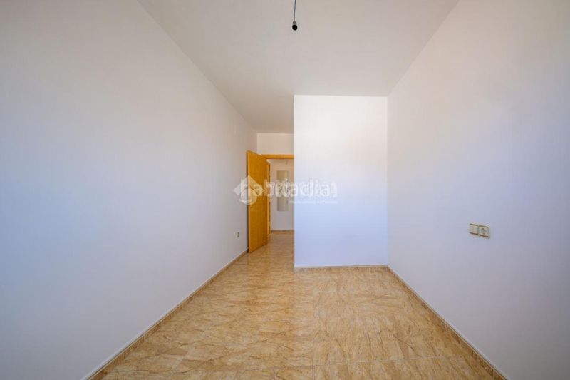 Foto f89fe5d9-ea39-45c2-8c82-5e67598bb555. Pis a Avda. De los Ogíjares Armilla