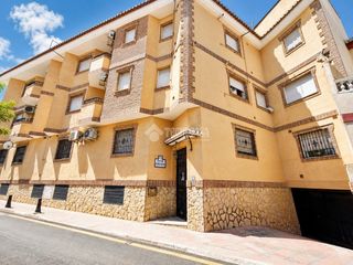 Appartement à Avda. De los Ogíjares. Piso en venta en armilla