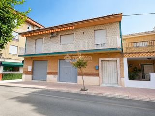 Casa a Avda. De los Ogíjares