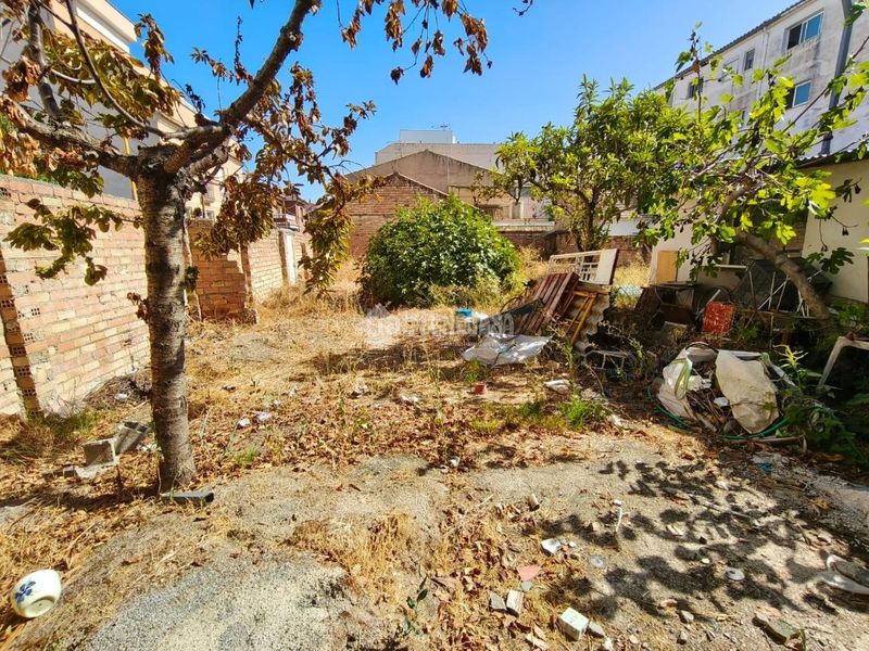Foto ef8963e9-ca06-44ce-9d1d-23a4dfd86644. Casa amb aparcament a Avda. De los Ogíjares Armilla