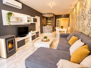 Piso en Las Tres Cruces. Piso en venta en armilla