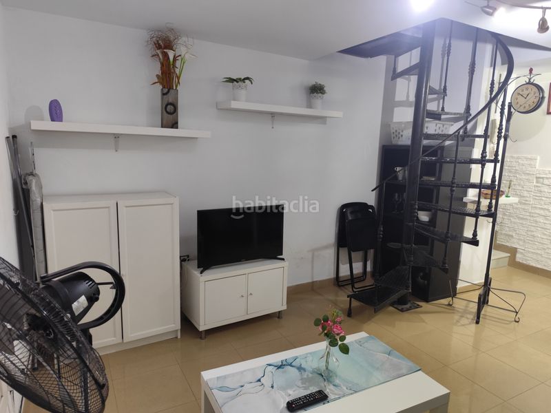 Foto 3ed9b2c2-84ee-4666-b130-6b1f922980b1. Rent duplex in Centro Histórico Cádiz