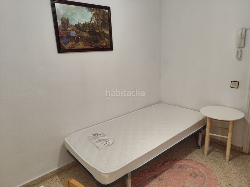 Foto 5023dd93-76c0-4395-81c4-fa570bbae64b. Rent flat in La Caleta - La Viña Cádiz