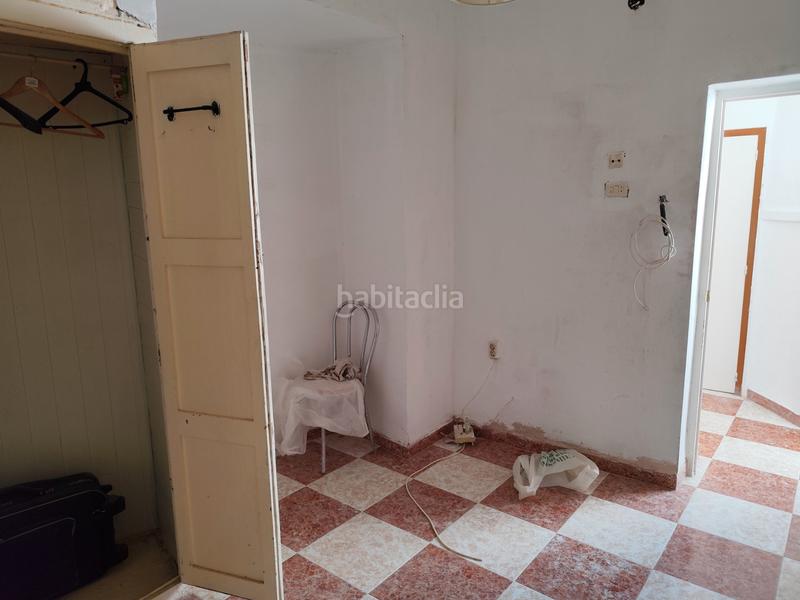 Foto a8313397-efe3-4102-af7c-4061c2bf7510. Piso en La Caleta - La Viña Cádiz