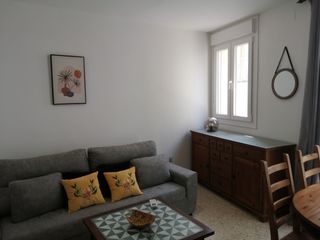 Miete Etagenwohnung  Calle cervantes