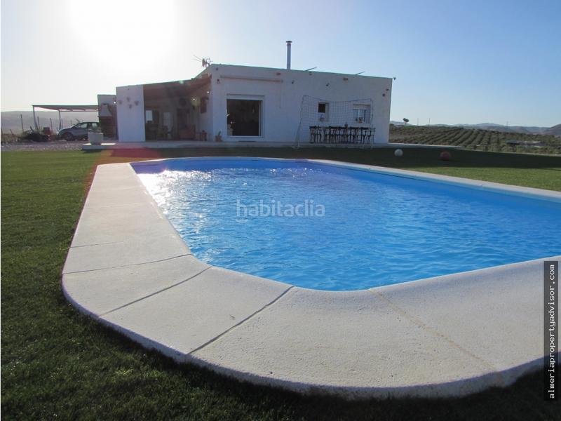 Foto 5d5d9907-3fc8-462b-a30e-cad29d4cf333. Lloguer masia amb calefacció piscina a Gallardos (Los)