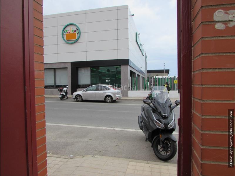 Foto e9231f98-46e4-4a67-ab4e-f1a71e6187b5. Miete appartement mit heizung pool in El Ingenio Almería