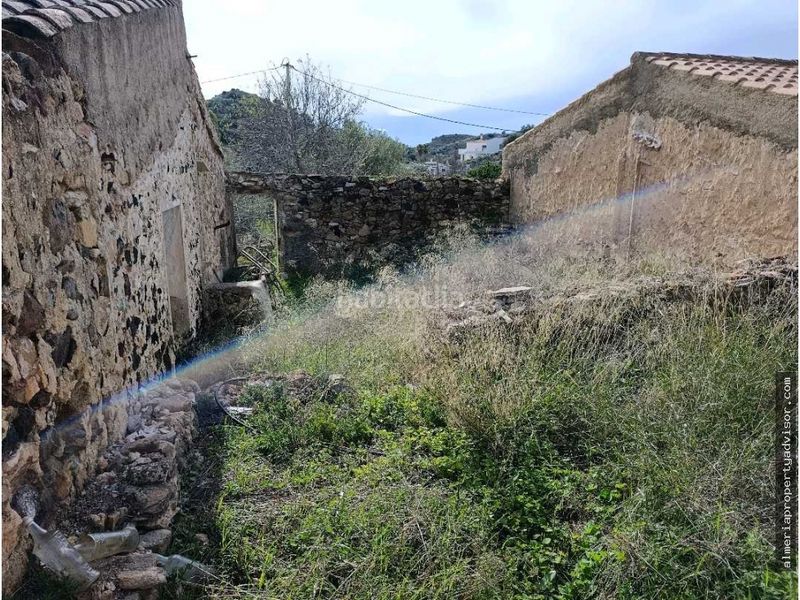 Foto cf4bb2a2-306f-47c1-9482-f18bb1fbb60e. Masia amb calefacció a Bédar