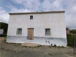 Country house in Lubrín. Cortijo lubrin con pozo de agua