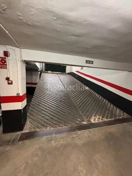 Foto 0962966d-b5ac-458e-95eb-e392baa59ba9. Aparcament cotxe a avenida pablo picasso 28 a Cervantes Granada