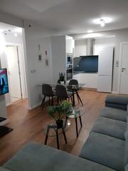 Apartament a Avenida de la Ilustración 103