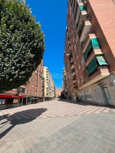 Foto e68f7493-b38a-4d37-b052-cf760d4b4f93. Lloguer pis a calle reina mora 6 a Barrio de Zaidín Granada