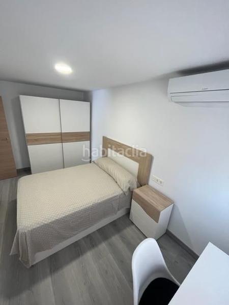 Foto 4e54e260-9ca0-4e0b-9106-6c8617c95113. Alquiler piso en calle reina mora 6 en Barrio de Zaidín Granada