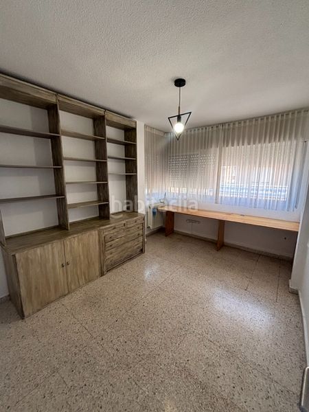 Foto a90888d5-4aff-4900-a96c-030067cf0909. Location appartement dans calle primavera 22 dans Barrio de Zaidín Granada