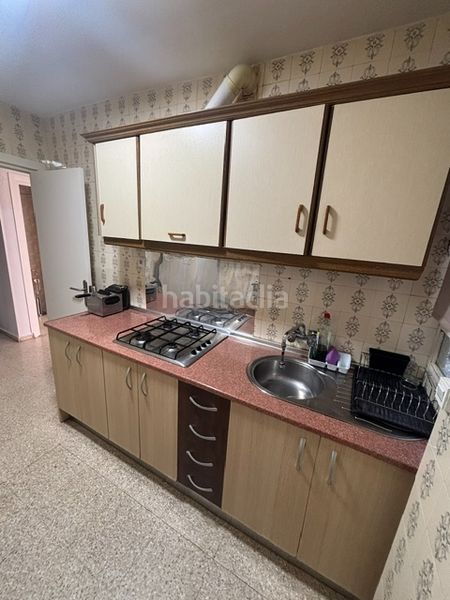 Foto b2582651-6aa1-4dab-ae8e-378ac47267ce. Location appartement dans calle primavera 22 dans Barrio de Zaidín Granada