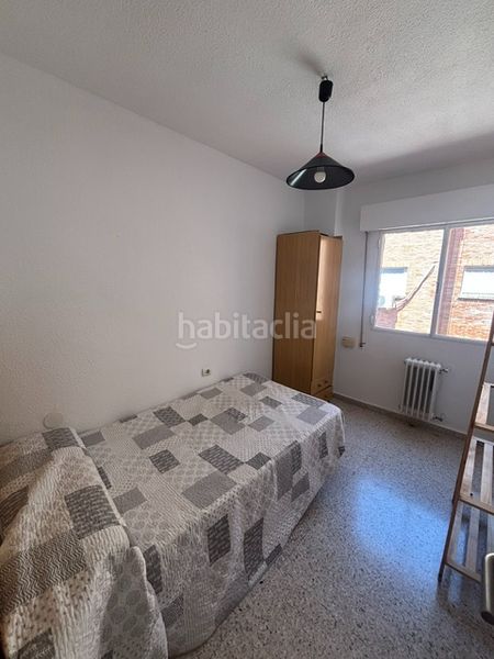 Foto b6ef84ca-2ec1-4f87-b66f-9f91c1f1aaf8. Location appartement dans calle primavera 22 dans Barrio de Zaidín Granada