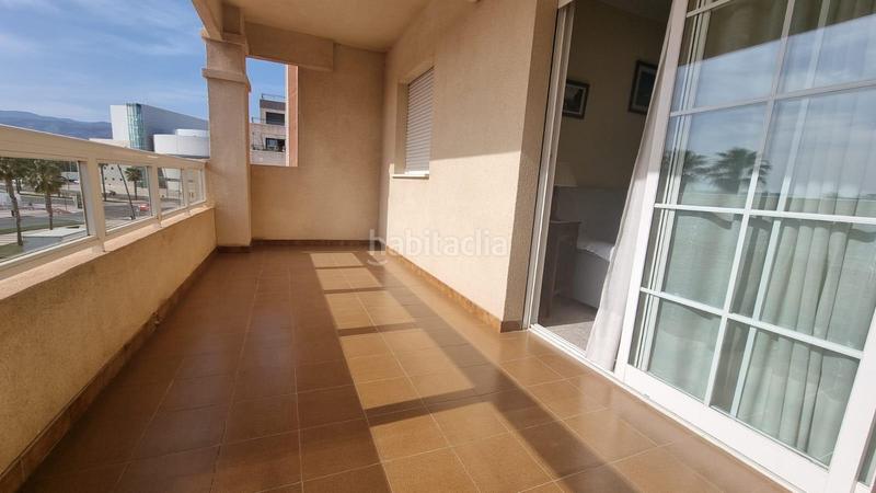 Foto 5164b620-de00-4b8a-82fc-bd24079d489c. Apartament amb aparcament a Las Salinas Roquetas de Mar