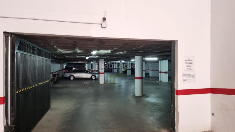Foto da95ec73-a135-4e30-945e-9473628a1355. Location parking voiture dans Las Salinas Roquetas de Mar