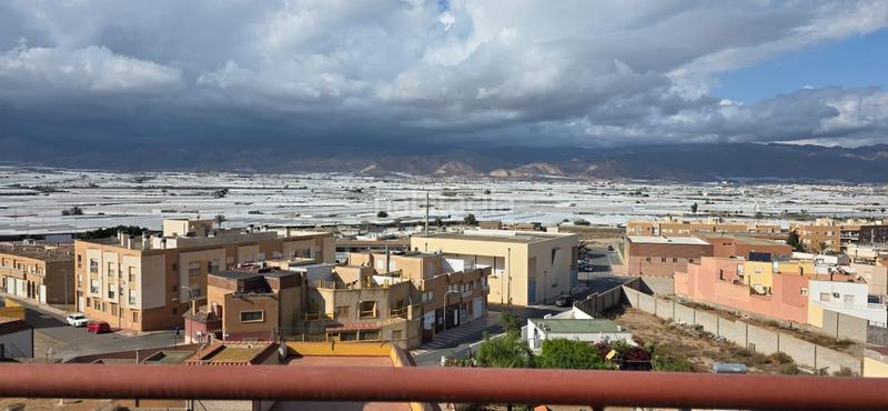 Foto a77bf11f-f053-46e0-bbae-68d5526b25cd. Attico con parcheggio in Roquetas pueblo Roquetas de Mar