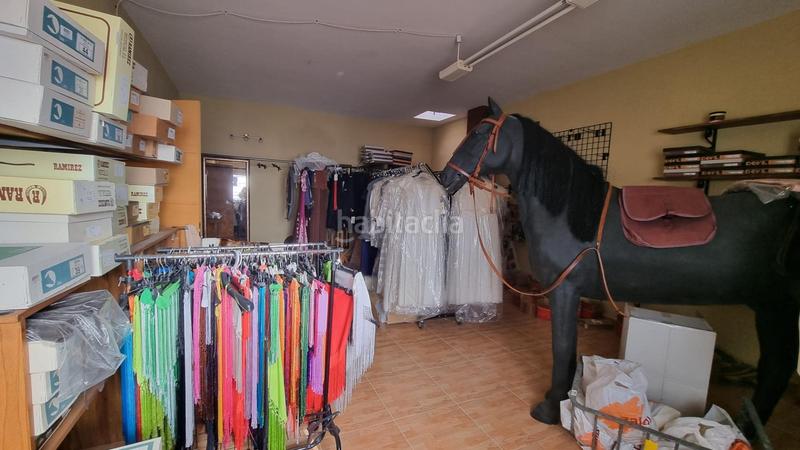 Foto f1b90a0e-5a1c-41a1-a19f-ee77b2ef0fa2. Affitto locale commerciale in La Gangosa Vícar