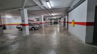 Parking coche en Roquetas pueblo