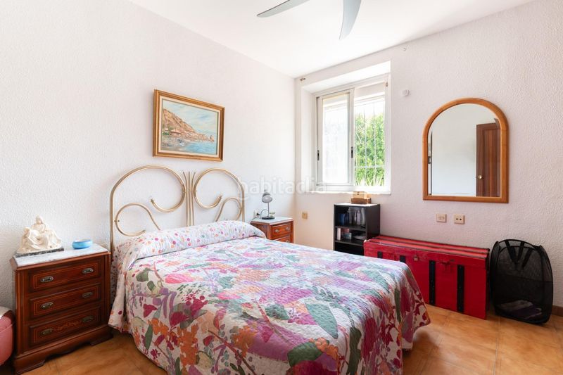 Foto b0ddec3e-afd4-45cb-8195-7eea60c0ff8a. Casa adossada a Ciudad Jardín - Tagarete - El Zapillo Almería