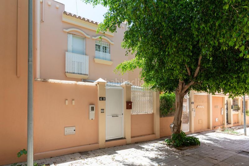 Foto b34bfc97-3121-4ede-bf73-4223190337a2. Casa adossada amb aparcament a Los Ángeles - Cruz de Caravaca Almería