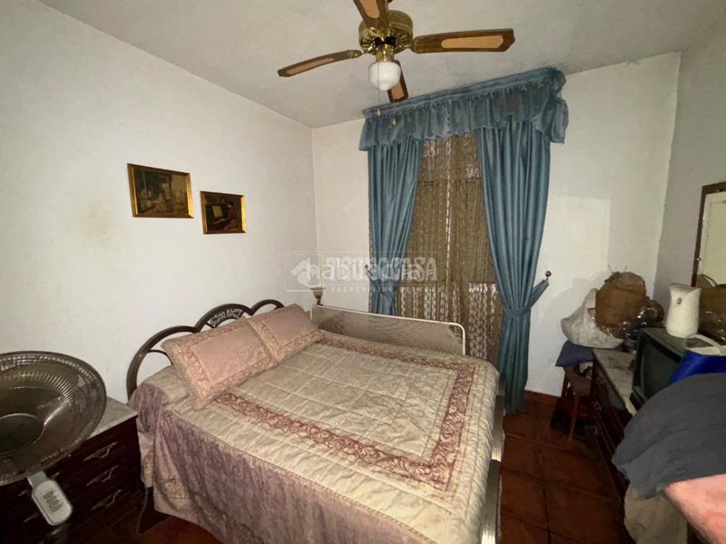 Foto ff1ef64b-2a2c-441d-b50f-15a8c5c9aa25. Masia a Alcolea Córdoba