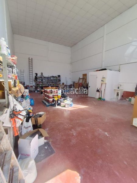 Foto ebc79fff-3efa-4394-9005-68e5a82c5dee. Local comercial a Alcolea Córdoba